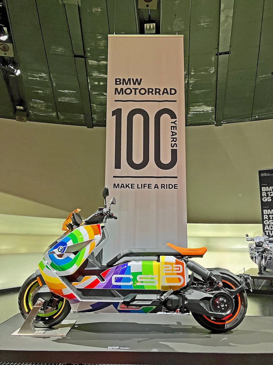 BMW Motorrad 100