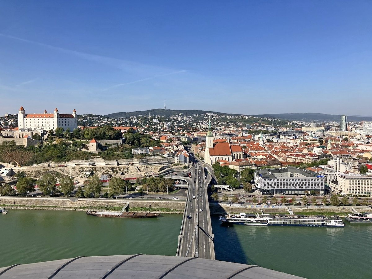 Bratislava Skyline_Castle_Cathedral_UFO Observation Deck